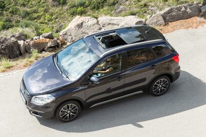 “Economy Run”: 33 km/l con Suzuki S-CROSS  9