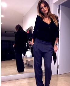 Cristina Buccino bollente sotto al sole 4
