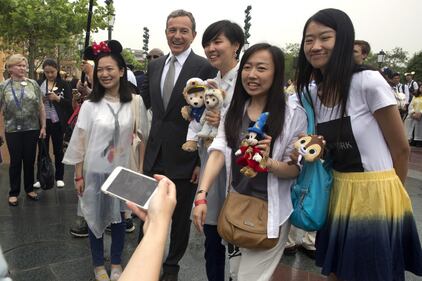 Shangai, apre il primo Disneyland cinese  24