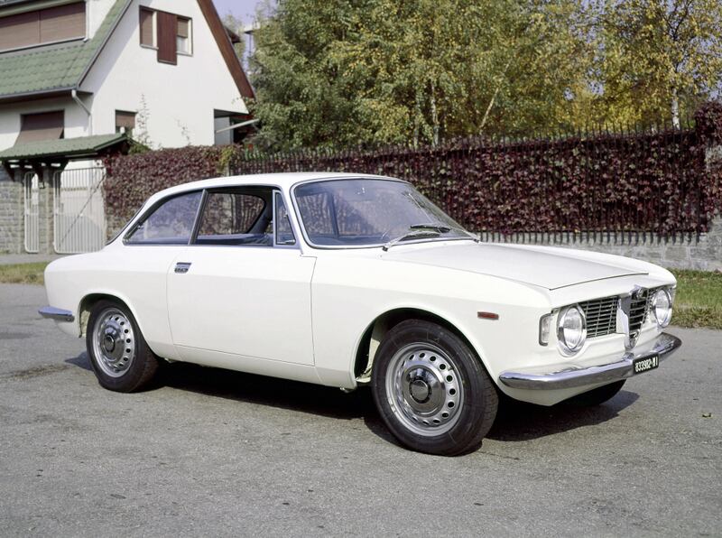 Alfa Romeo Giulia Sprint GT, guarda la gallery 3