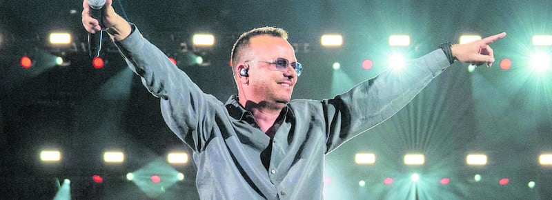 Gigi D’Alessio: “Lo streaming ha creato un mondo falso che inganna”