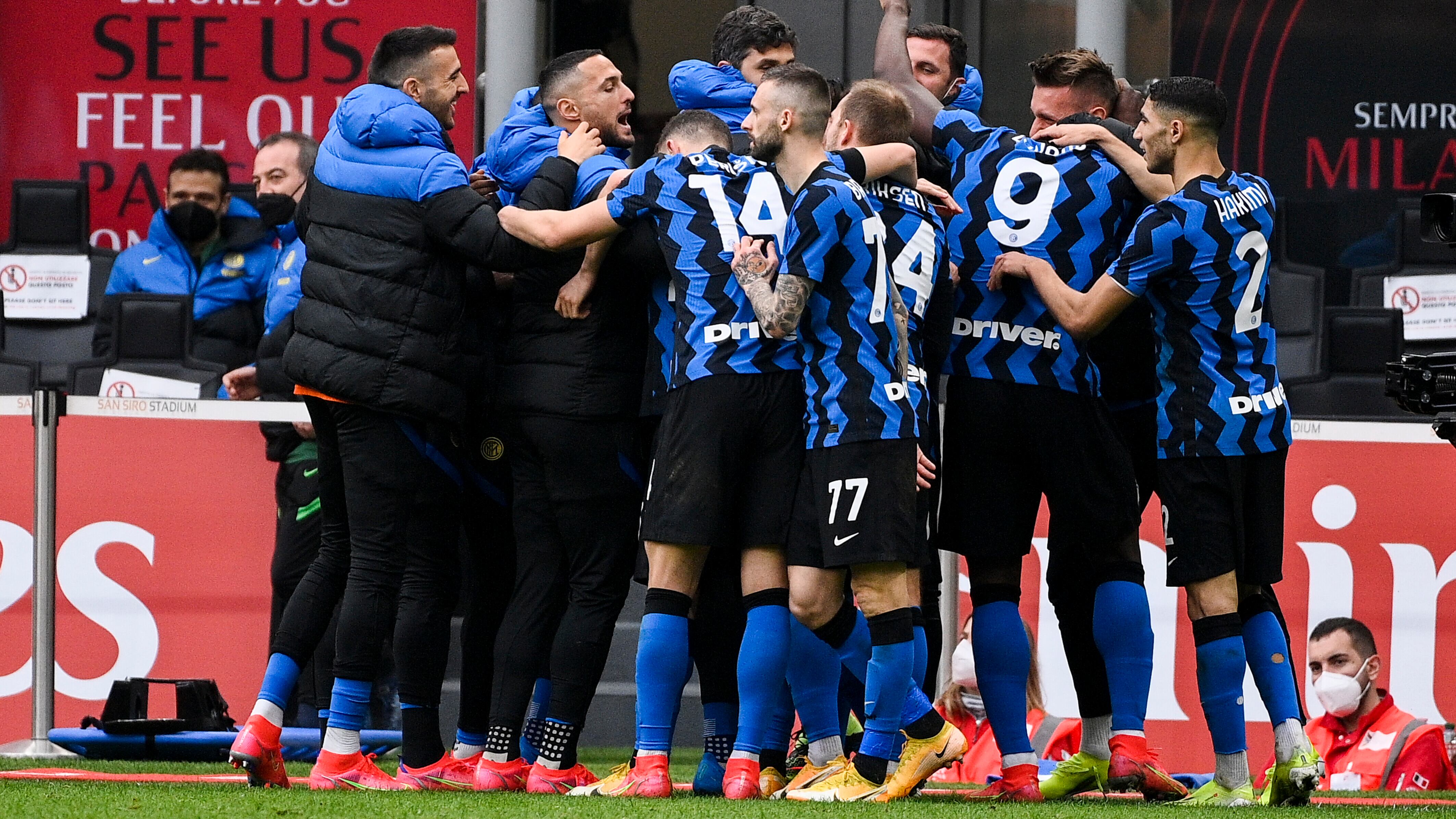 L'Inter schianta 3-0 il Milan: Lukaku vince il derby contro il nemico Ibrahimovic