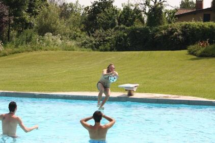 La passione per i tuffi di Uggetti (inguaiato dalle piscine) 6
