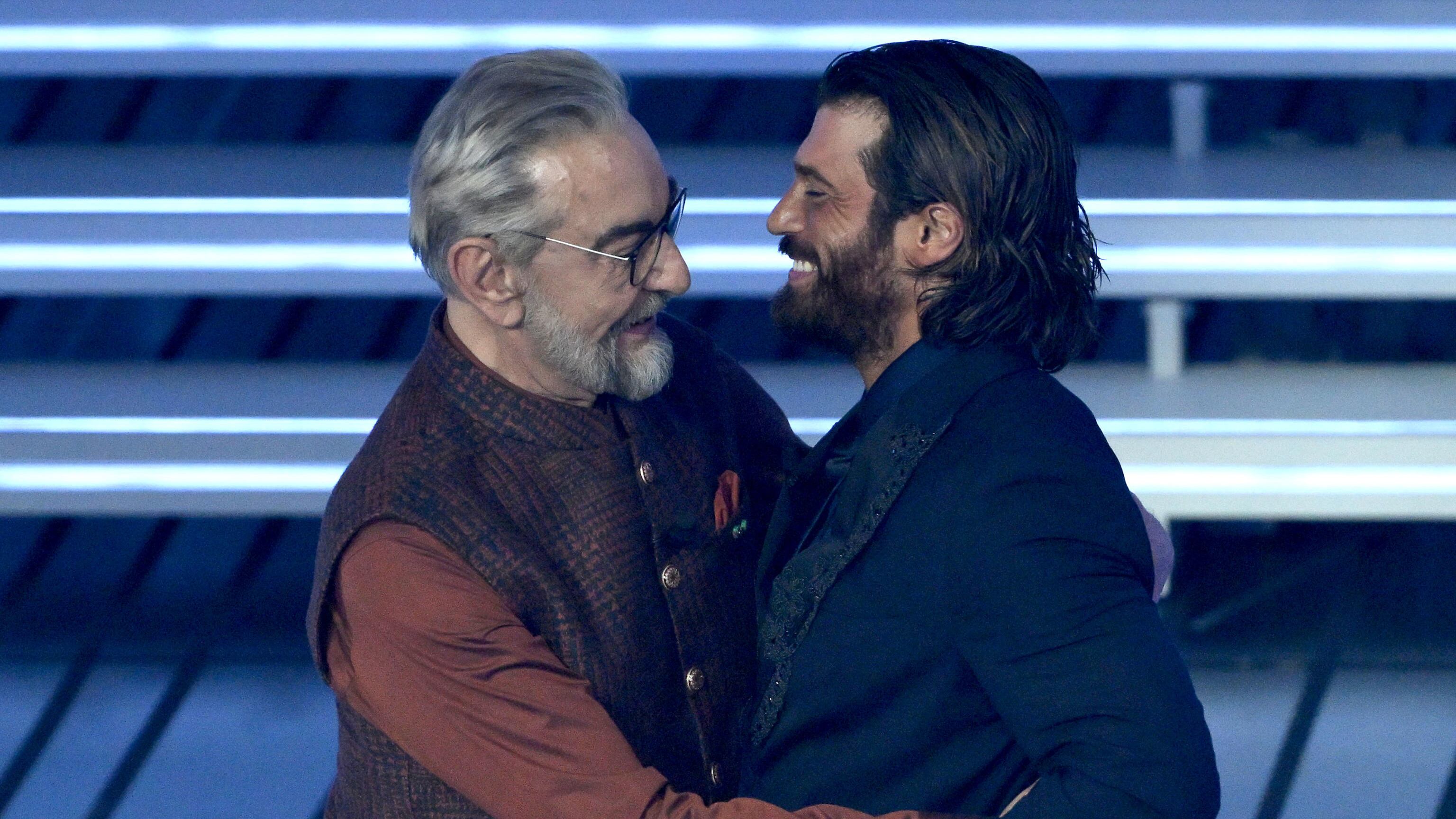 Si scrive Can Yaman ma si legge "Sandokan": il vero pirata da rotocalco