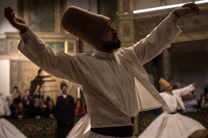 A Istanbul si commemora l'anniversario della morte di Mevlana 8