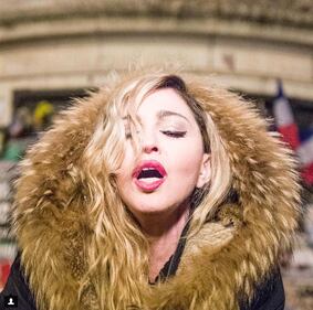 Madonna vs Paola Barale, foto 12