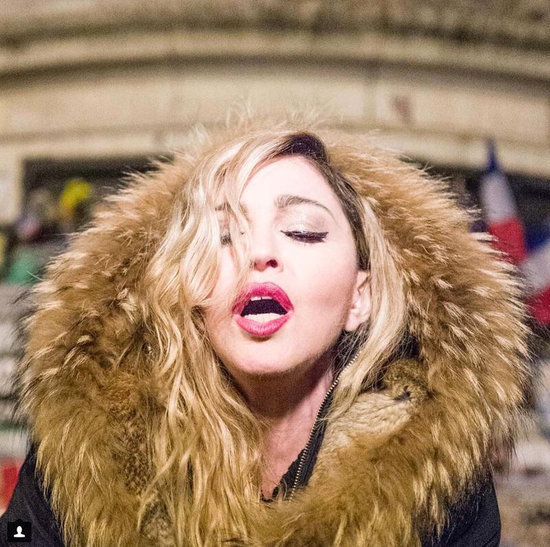 Madonna vs Paola Barale, foto 12