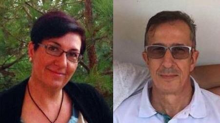 Omicidio Ferrara, mentre Manuel uccideva a colpi d'ascia i coniugi, loro chiedevano aiuto al figlio