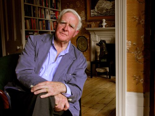 Droga, vip e un padre mostro, Le Carré è la talpa della sua vita