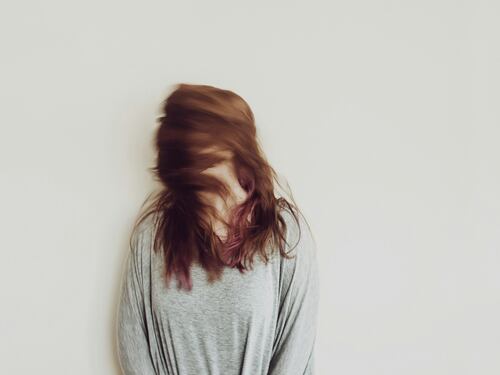 Consiglio alle donne: non legatevi (economicamente) agli uomini