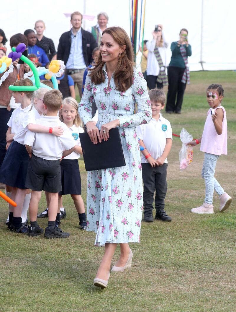 Kate Middleton, nuovo look a fiori: foto 9