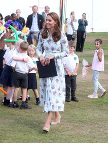 Kate Middleton, nuovo look a fiori: foto 9