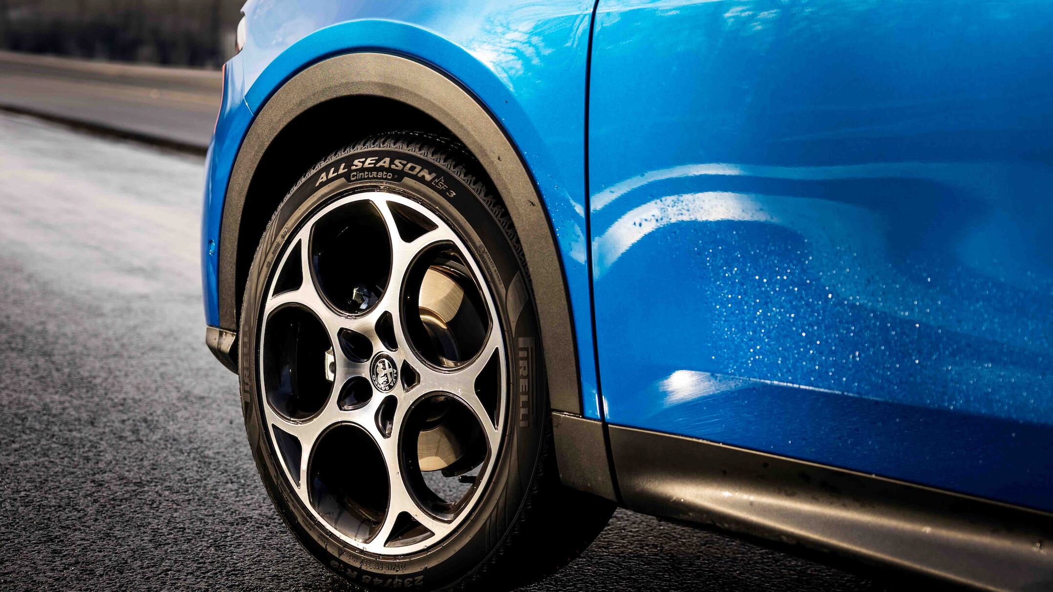 Pirelli, il Cinturato All Season SF3 al vertice nei test Auto Bild e Tyre Reviews