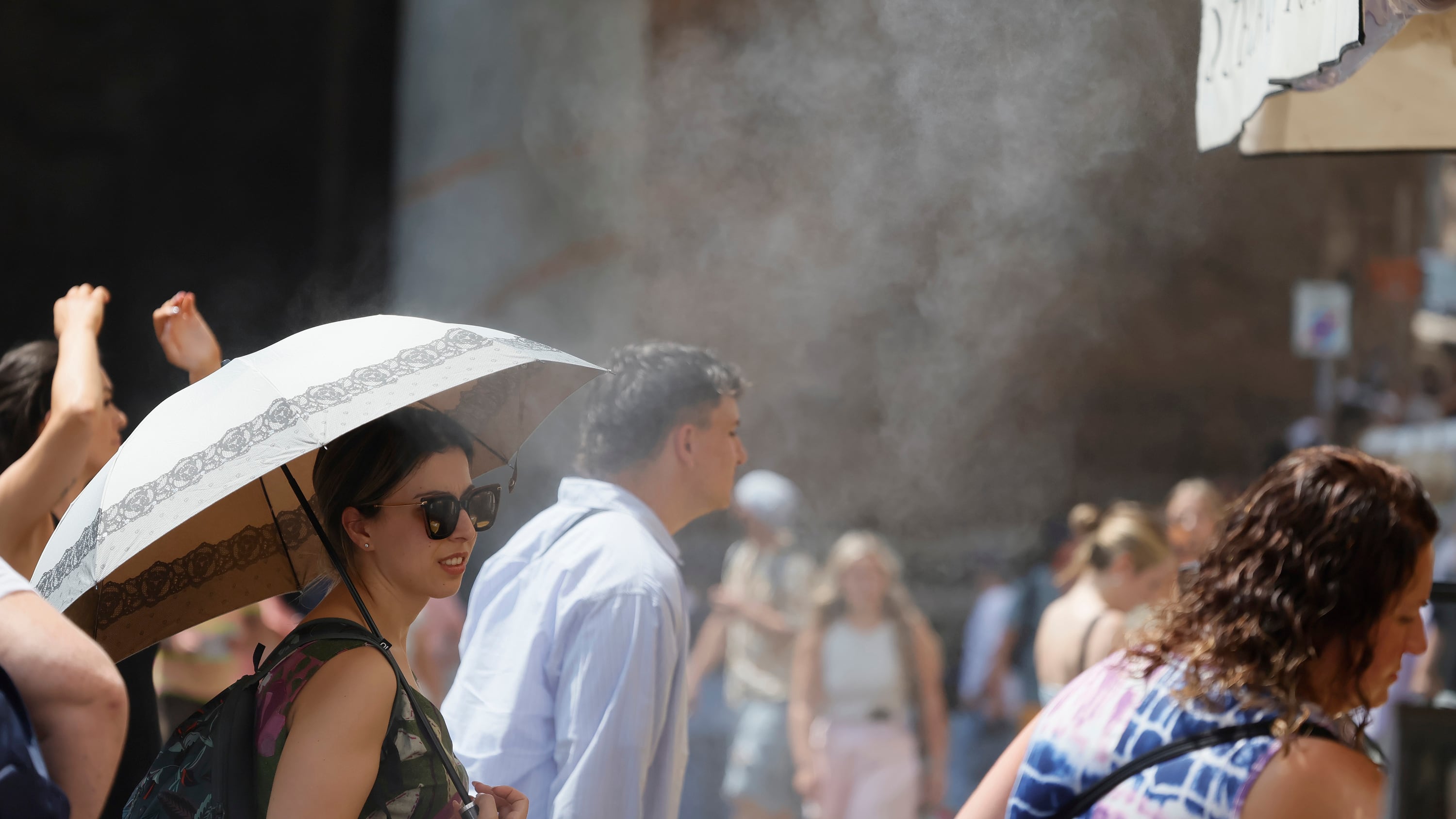 Aumenta il caldo africano: bollino rosso in 11 città. Ecco quali