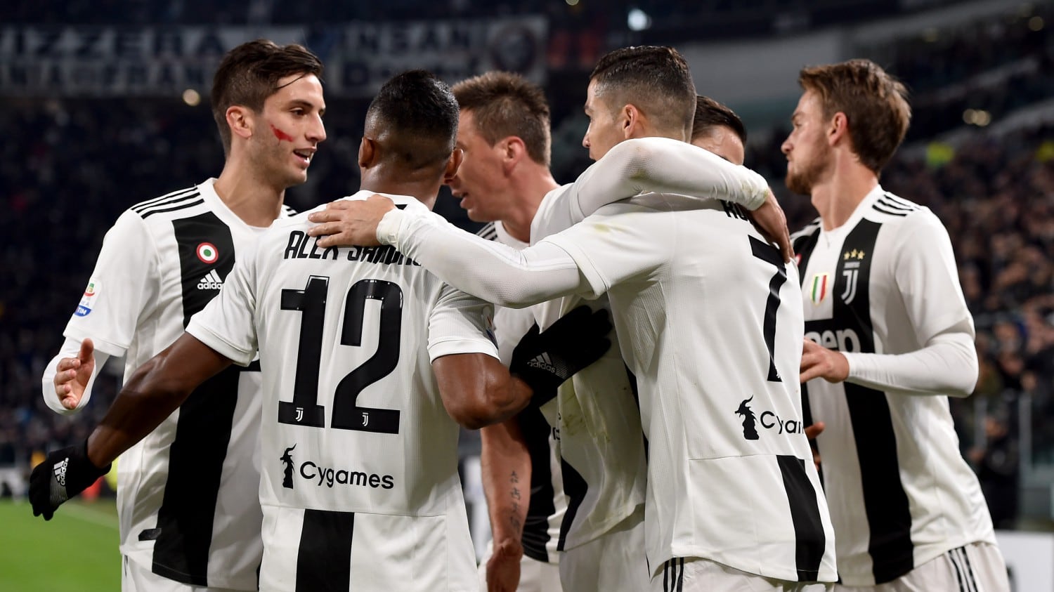 La Juventus macina anche la Spal: 2-0 siglato CR7-Mandzukic