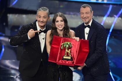 Angelina Mango vince la 74esima edizione del festival di Sanremo 8
