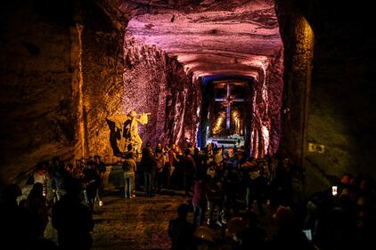La cattedrale di Sale, costruita all'interno delle miniere in Colombia 3