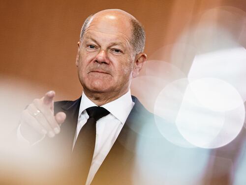 L'Europa prepara le contromisure: price cap sul tavolo. Patto Parigi-Berlino