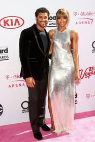 Ai Billboard Music Awards Ciara incanta il red carpet 24
