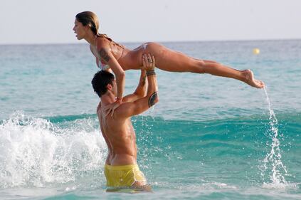 Belen Rodriguez e Stefano De Martino a Formentera 5