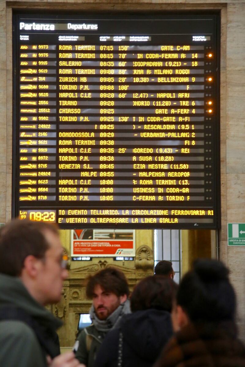 Treni in ritardo dopo il terremoto nel Mugello 1