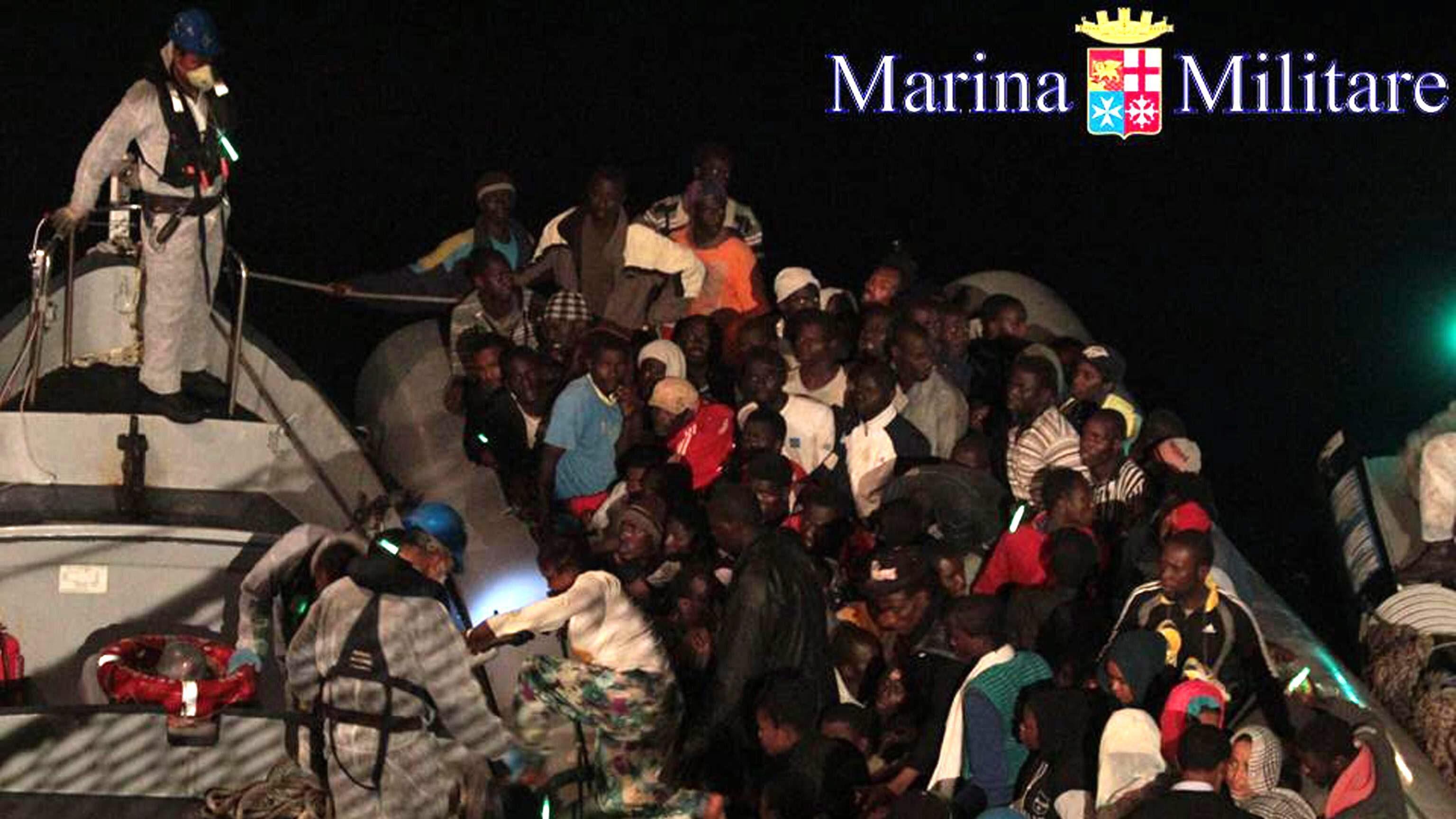 Naufragi, bilancio dell'Unhcr: 500 morti al largo della Libia