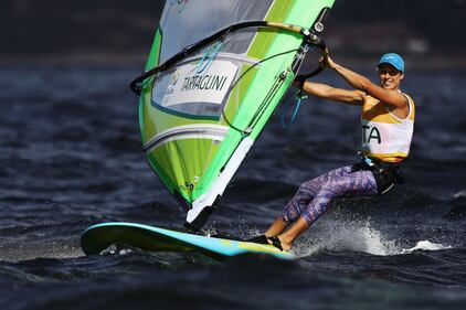 Flavia Tartaglini, la stella del surf che fa sognare l'Italia 13