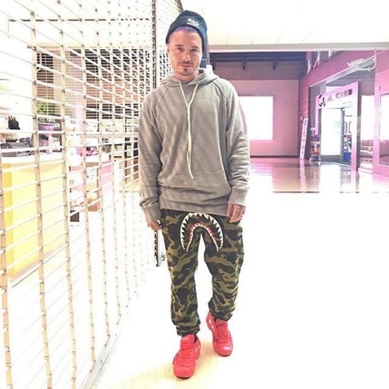 J Balvin, le foto del fenomeno latino stasera a Sanremo 4