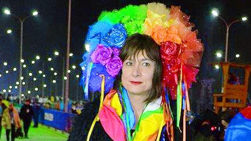 Luxuria, niente lezione sui trans e la sinistra si scatena: "Omofobi"