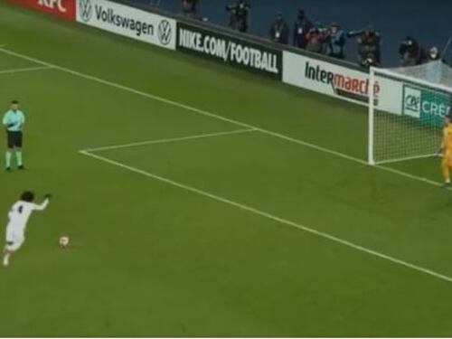 Donnarumma sbeffeggiato. Ed è bufera al Psg
