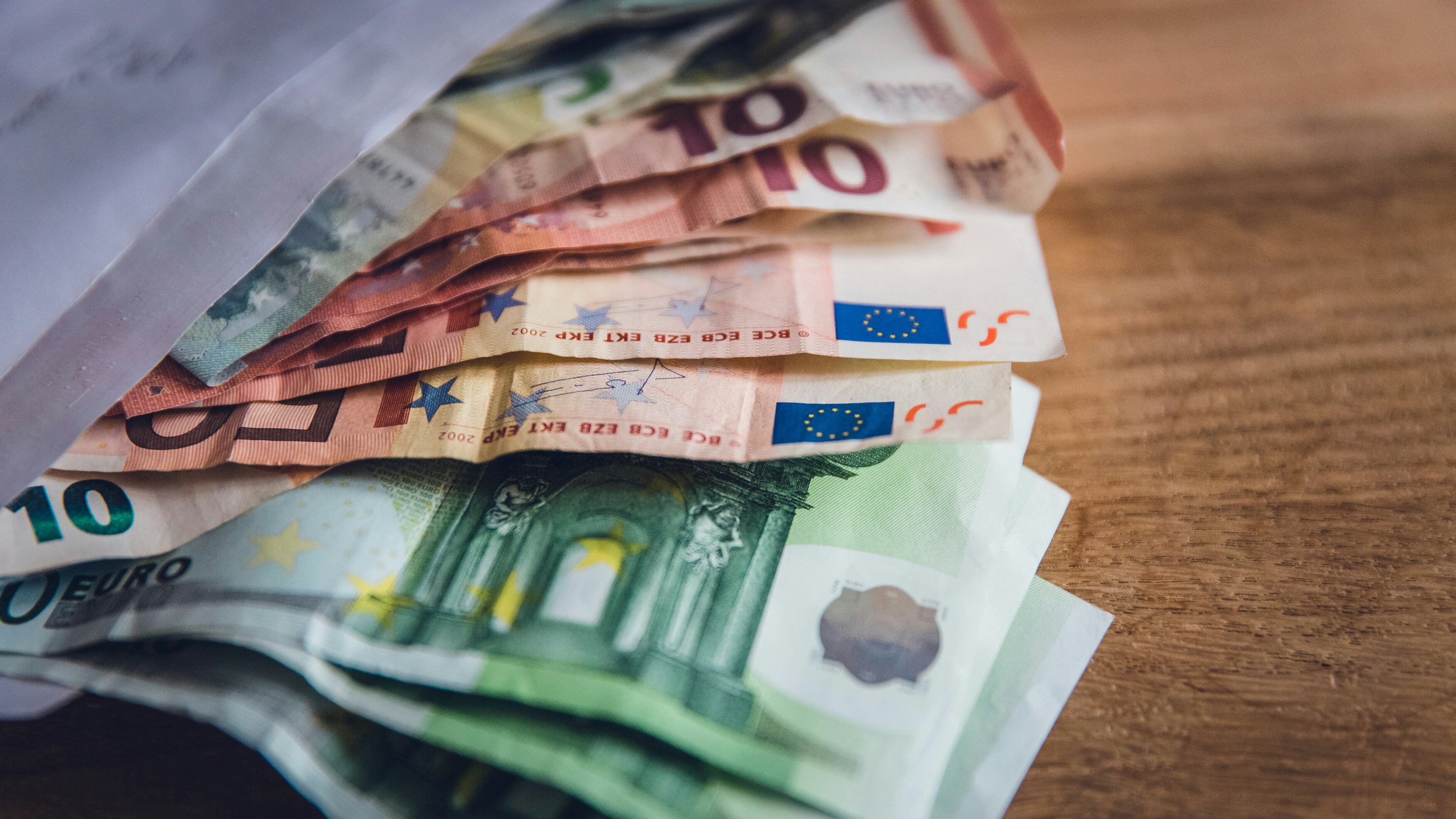 Come cambiano gli stipendi