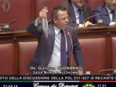 Gianluca Buonanno, una vita di battaglie con la Lega Nord 15