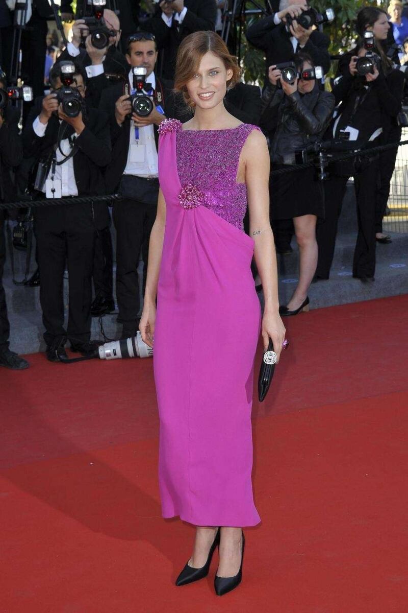 Bianca Balti, i look sexy 11