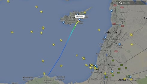 Dirottato volo EgyptAir: in ostaggio 4 stranieri 2