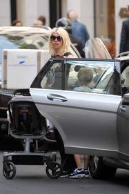 Wanda Nara, selfie da urlo: "triangolo" in archivio, è felice con Icardi 28