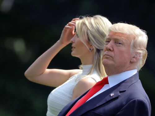 Usa, 190 deputati fanno causa a Trump: denaro da governi esteri