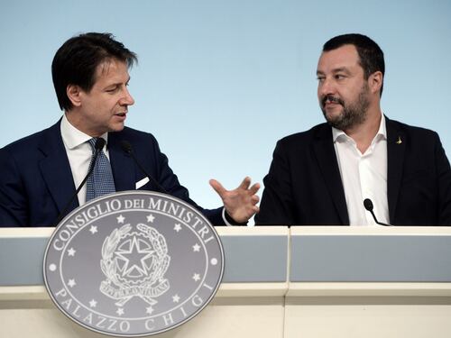 Il governo blinda il deficit. Salvini: "La Ue se ne farà una ragione"