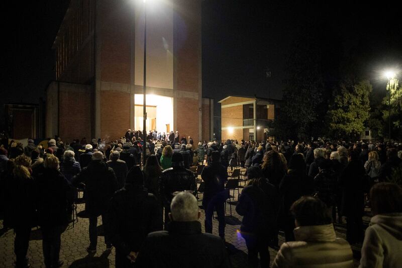 Tutti per Gianluca Vialli, l'ultimo saluto di Cremona al suo campione 24
