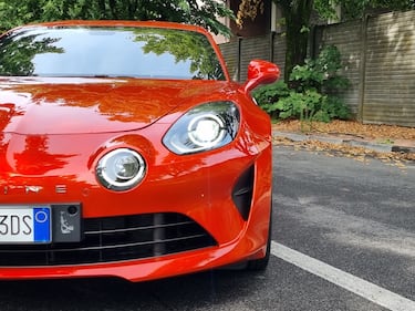 Alpine A110 GT: guarda la gallery della Gran Turismo super leggera  10