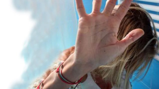 Torino, 13enne abusata per mesi dai suoi compagni di scuola