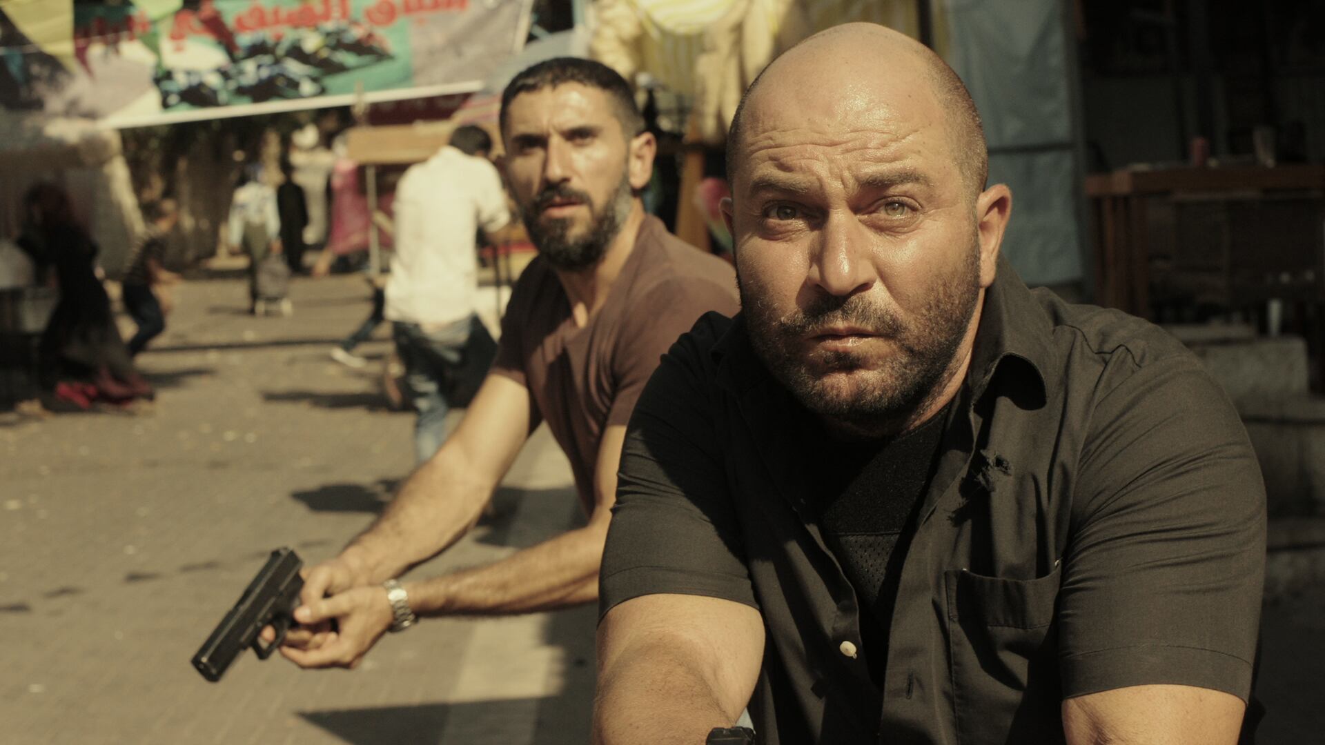Apple e Netflix mollano le serie tv di Israele: "Stiamo diventando come la Russia"