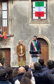 La first lady Jill Biden nel paese siciliano dei suoi bisnonni 9