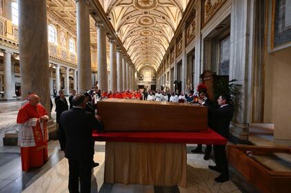 La tumulazione di Papa Francesco a Santa Maria Maggiore 10