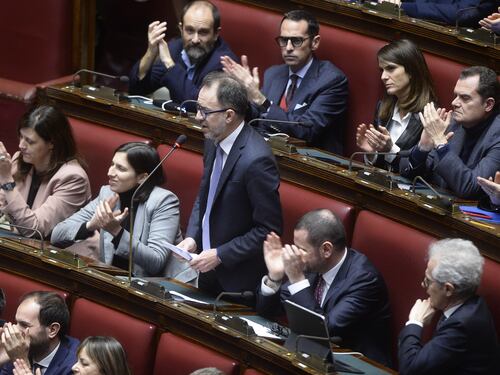 Lei tiene duro: "Non lascio. Ma dopo questa esperienza tornerò a fare l’imprenditrice"