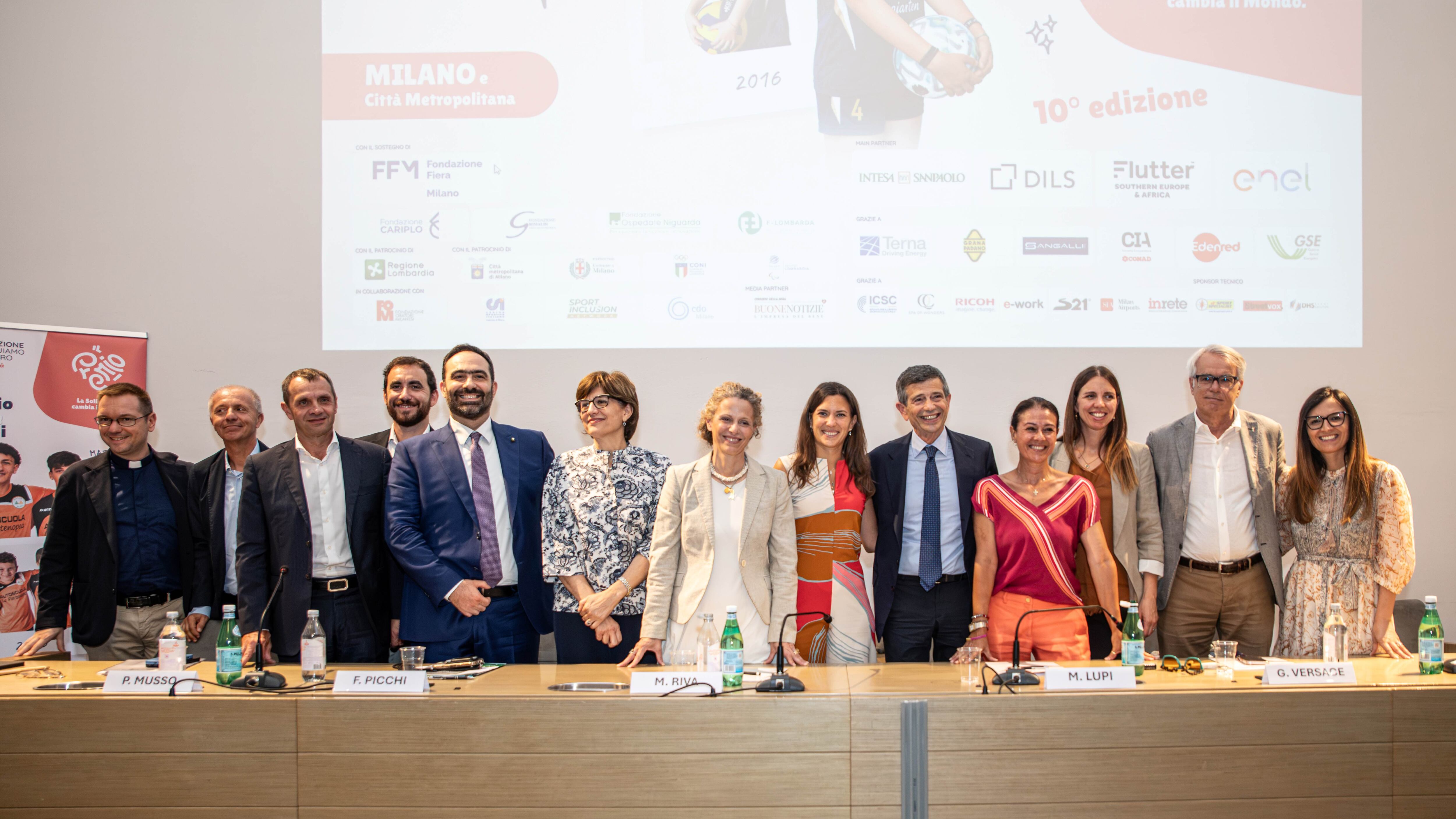 Solidarietà, il premio "Costruiamo il Futuro" alla decima edizione: un sostegno concreto a 100 associazioni