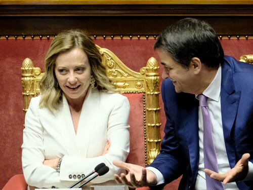 Le tensioni Fi-Lega messe in sordina (ma non archiviate). Meloni saluta Fitto e accelera sul dopo
