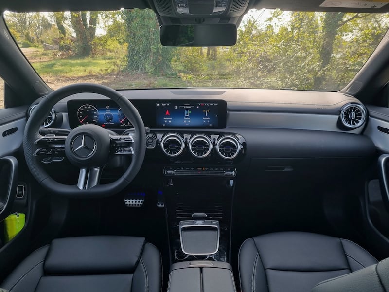 Mercedes CLA Shooting Brake, guarda la gallery della Station Wagon Coupè 14