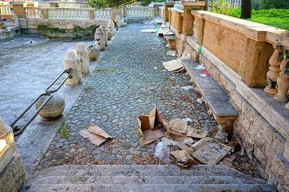 Colle Oppio, degrado e favelas nel parco archeologico 4
