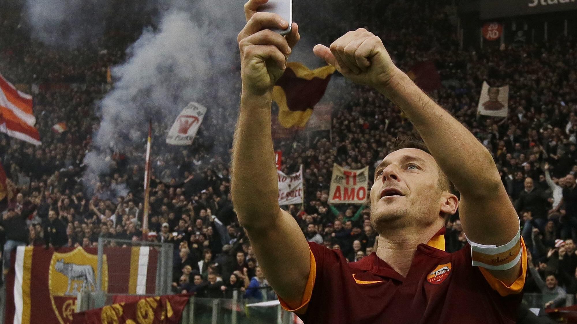 Mafia Capitale, gli affari di Totti con Odevaine