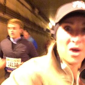 La runner corteggiatrice: selfie con gli atleti più belli 12